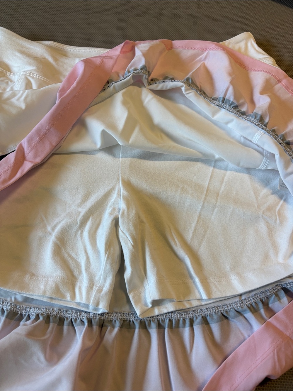 Addison bay size S White athletic skirt with Pink Ruffle Hem NWT - Picture 9 of 10